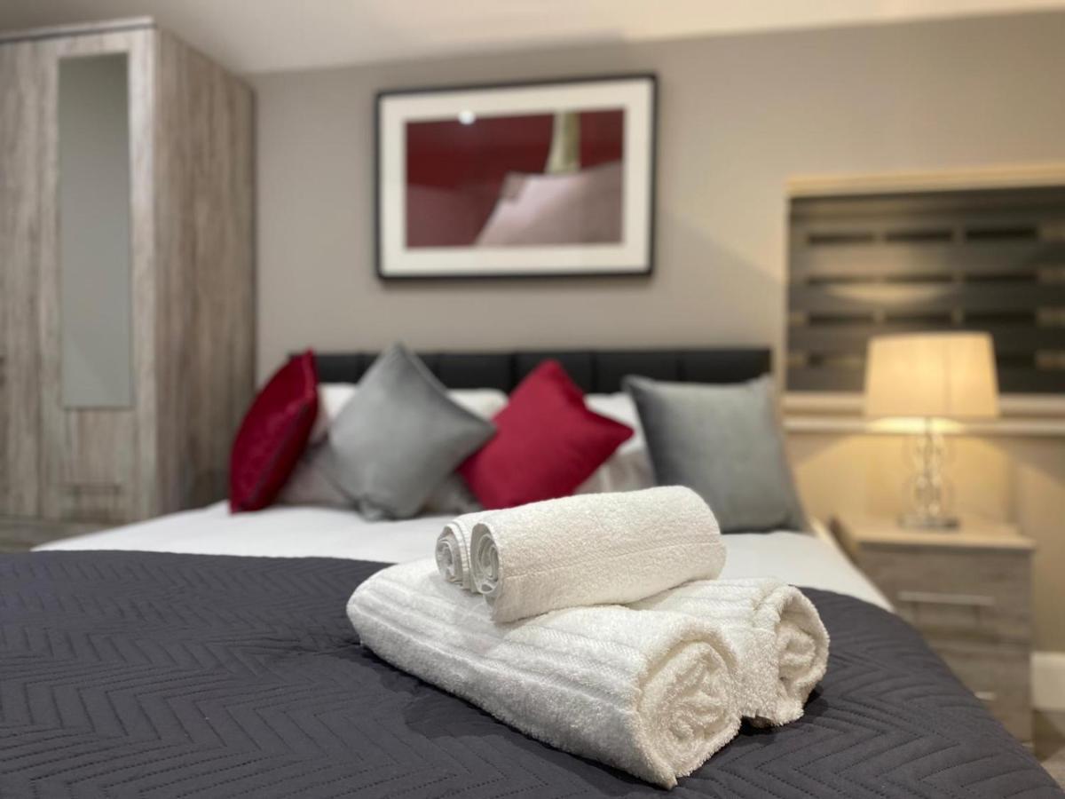 Amazing Central High Street Self Contained Apartments By Syl Watford  Luaran gambar