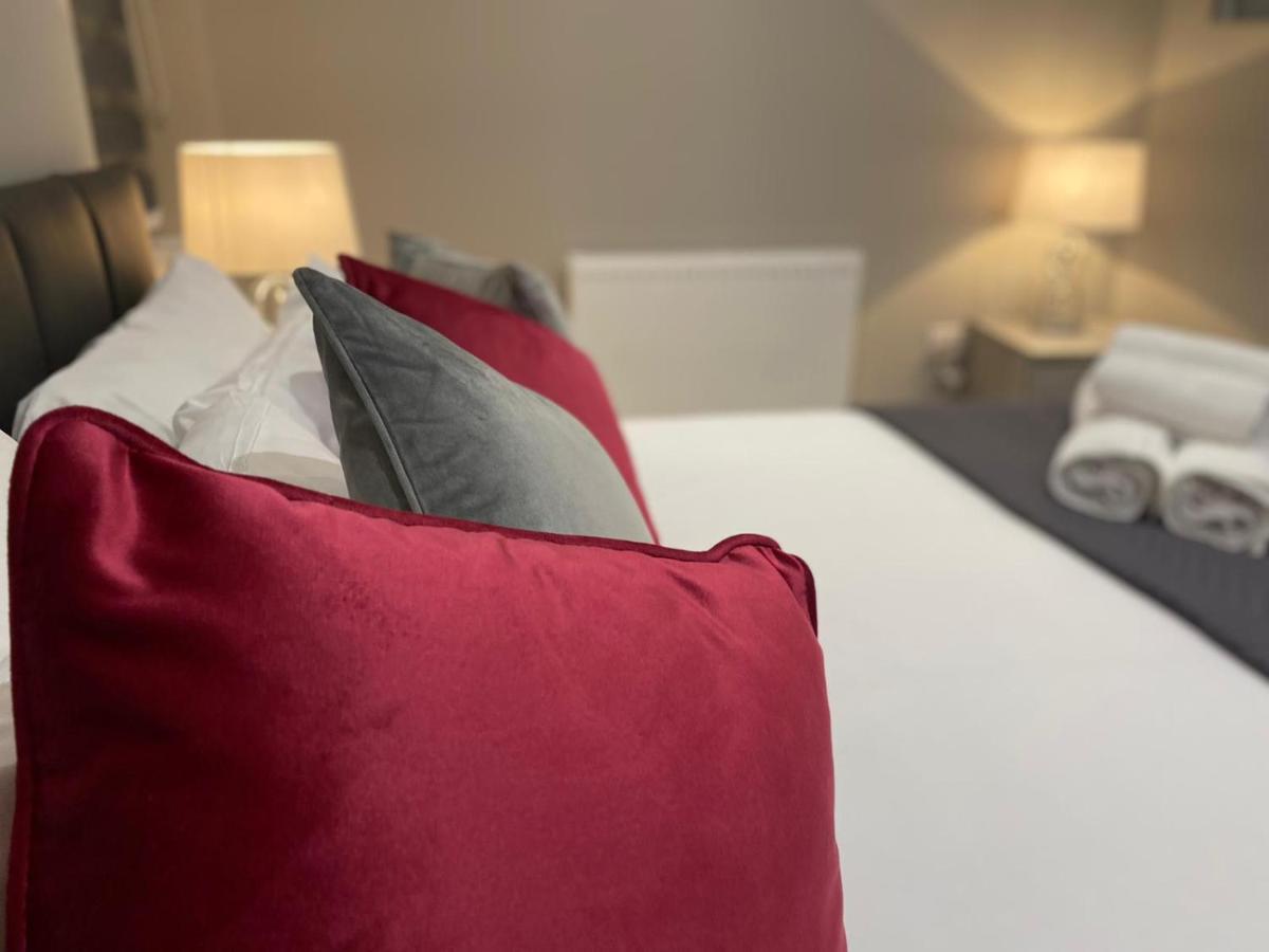 Amazing Central High Street Self Contained Apartments By Syl Watford  Luaran gambar